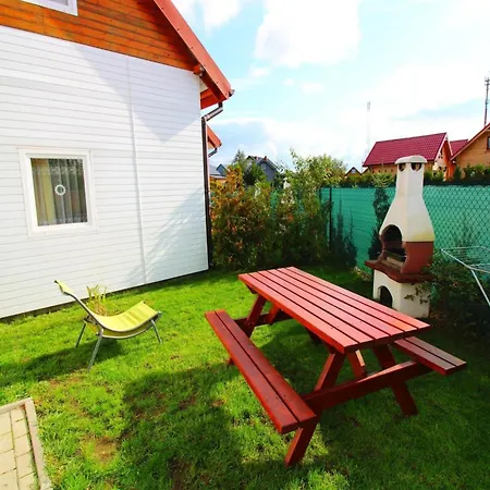 Single-story 1-bedroom Homes,
